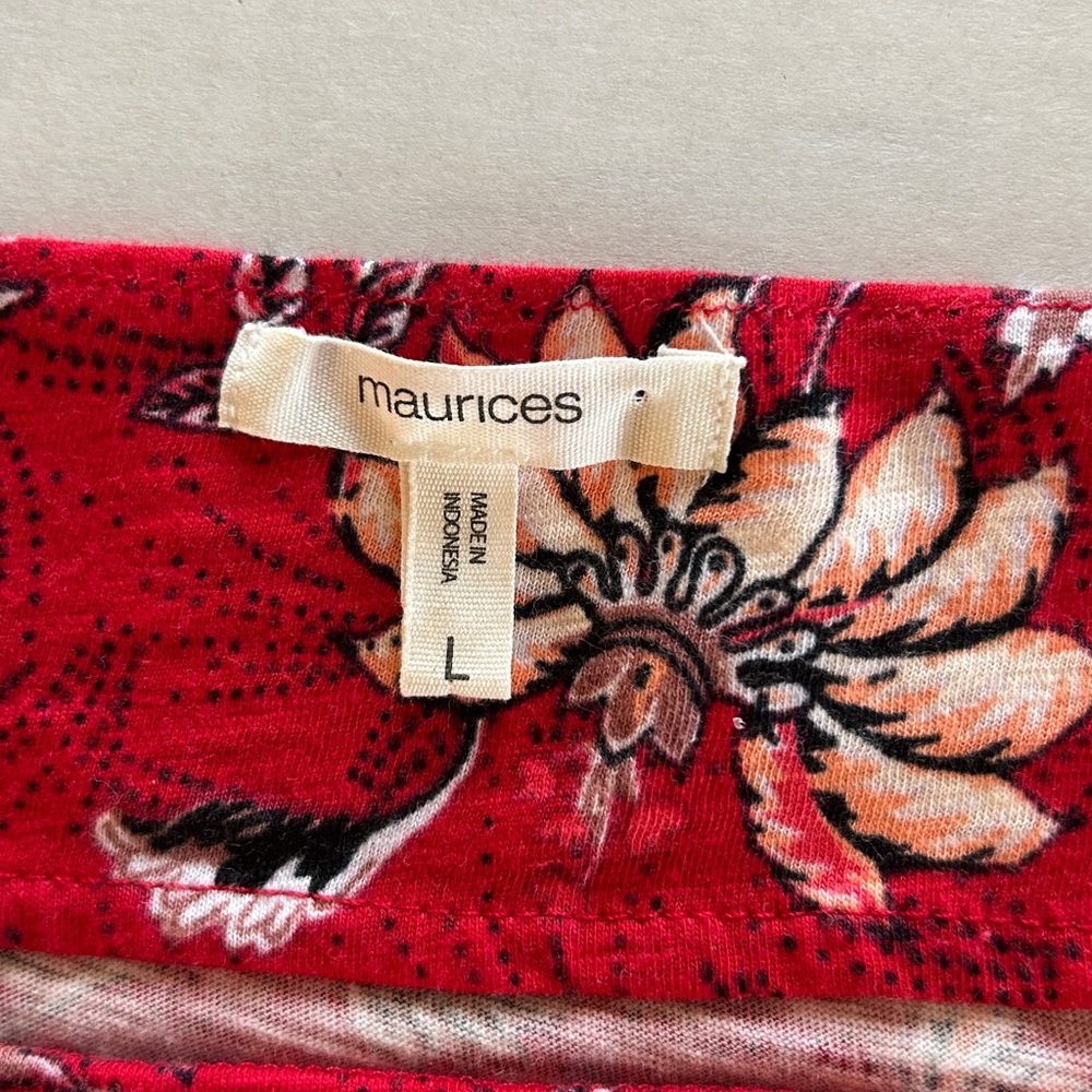 Maurices Charleston Red Paisley Floral Square Neck Balloon Sleeve Top. Size L - Picture 6 of 10